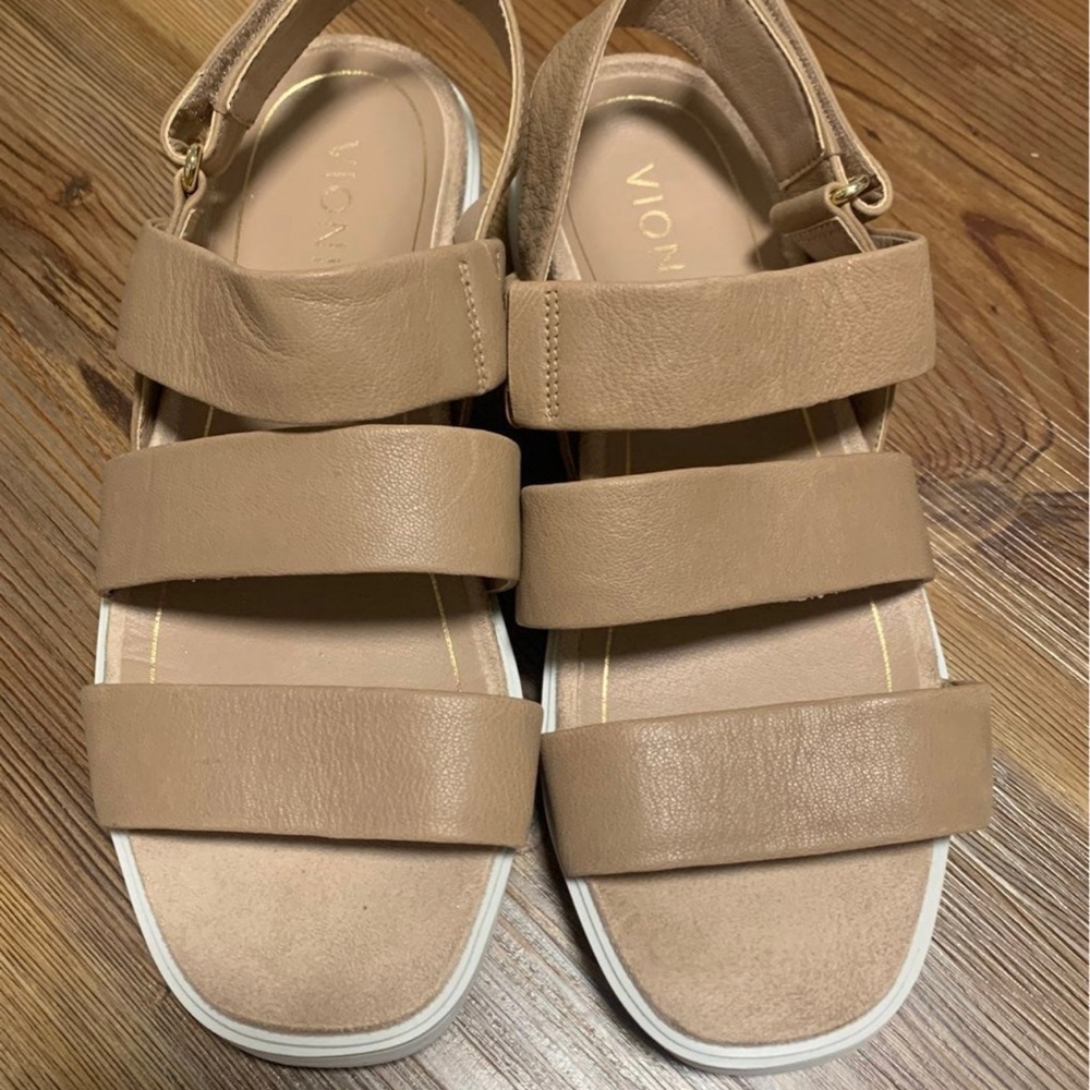 Vionic Lelia Keomi Sandals